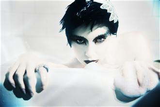 �齫�����ַ���Ƶ������ʱ����ʱ��Խ�� �Ժ�ҫ�������Խ�͹�...